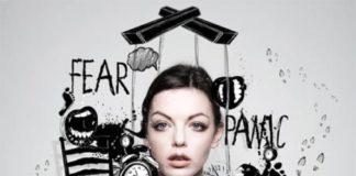 Business infographic : Love the combo of photo and ink!