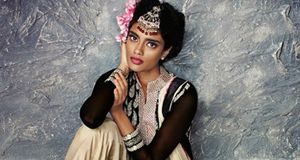 Fashion infographic : 8 Different Ways To Drape A Saree for Trendy Women