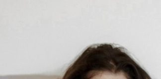 Fashion infographic : Is Chanel Netflix show True