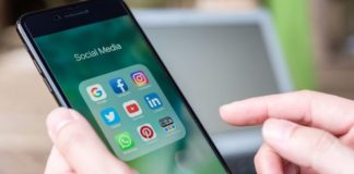 Social media infographic – How Many Social Media Tools Do You Really Need?