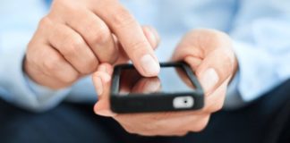 Digital Marketing : How to Use SMS Marketing to Complement Your Email Marketing Campaigns