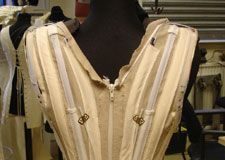 Fashion infographic : Transforming Clothes – #Bandeauinfographie #Bandeaulivre #Clothes #Couverturedou…