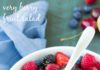 Health infographic : Everyone loves this easy and healthy recipe for Very Berry Fruit Salad with ligh…