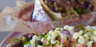 Food infographic – Good Eats Boston: Chipotle Mexican Grill