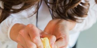 Food infographic – Kelly LeVeque’s Spa Smoothie Recipe and Healthy Smoothie Formula #healthyshakes