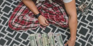 Management : 10 Simple Money Moves Californians Should Make Before the End of the Day