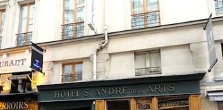 Travel infographic – Paris – ten travel tips