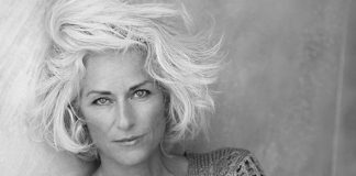 Business infographic : Management : SILVER – Agence de Top Modèles de plus de 40 ans – Paris